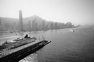 View of Ocean Terminal from The Gateway, Tsim Sha Tsui, 14 January 2015