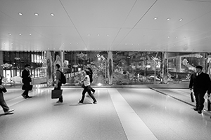 Overhead walkway above Queensway linking Pacific Place and Queensway Plaza, Admiralty, 25 February 2015