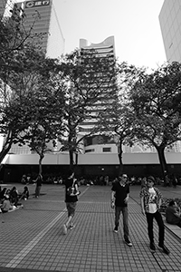 City Hall Memorial Garden, Central, 5 April 2015