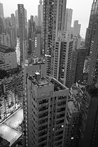 View towards Sai Ying Pun from Sheung Wan, 27 April 2015