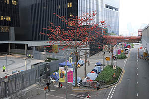 Tents on Tim Mei Avenue, Admiralty, 2 April 2015