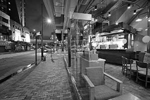 Street scene at night, Des Voeux Road West, Sheung Wan, 26 May 2015