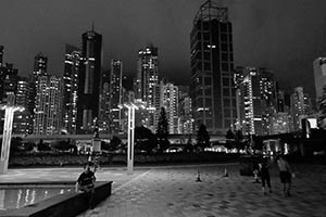 Sun Yat Sen Memorial Park at night, Sai Ying Pun, 26 May 2015