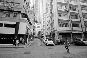 Street scene, Tai Hang, 31 May 2015