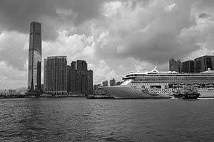 Cruise ship at the Ocean Terminal,  Tsim Sha Tsui, 7 June 2015