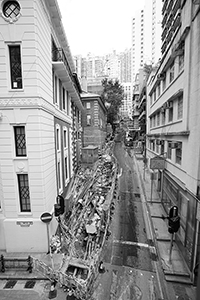 Construction work outside Tai Kwun, Old Bailey Street, Central, 13 June 2015