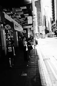 Street view, Des Voeux Road Central, Sheung Wan, 18 June 2015