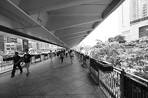 Footbridge, Central, 10 July 2015