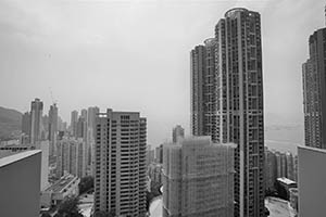 View from the roof of the Run Run Shaw Tower, HKU, Pokfulam, 11 July 2015