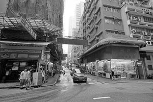 Street view, Sheung Wan, 11 July 2015