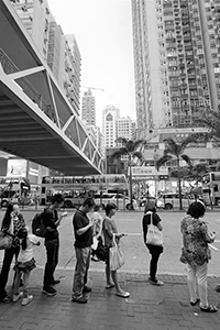 Street scene, Hennessy Road, Wanchai, 28 August 2015