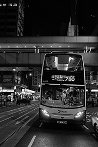 Bus on Des Voeux Road Central, Central, 11 September 2015