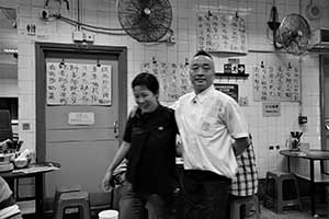 The owner of Tung Po Kitchen with curator Qinyi Lim, Java Road Market and Cooked Food Centre, North Point, 18 September 2015