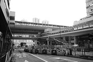 Wong Chuk Hang MTR station under construction, 19 September 2015