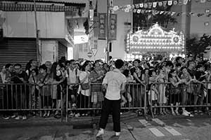 Tai Hang during the Mid-Autumn festival, 27 September 2015