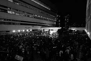 Demonstration on the HKU campus concerning threats to academic freedoms, 9 October 2015