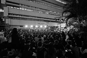 Demonstration on the HKU campus concerning threats to academic freedoms, 9 October 2015