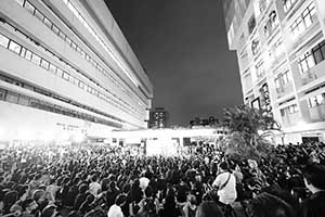 Demonstration on the HKU campus concerning threats to academic freedoms, 9 October 2015