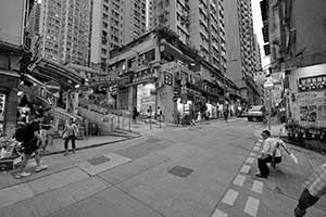 Street scene at the junction of Third Street and Centre Street, Sai Ying Pun, 19 October 2015