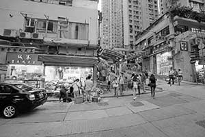 Street scene at the junction of Third Street and Centre Street, Sai Ying Pun, 19 October 2015