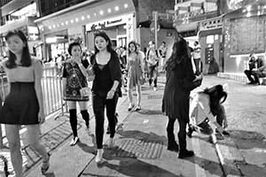 Halloween crowds on Wyndham Street, Central, 31 October 2015