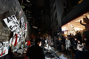 Frog King (Kwok Mang Ho) performance, Chancery Lane, Central, 1 December 2015