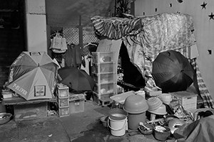 A homeless person's belongings, Fat Hing Street, Sheung Wan, 3 December 2015