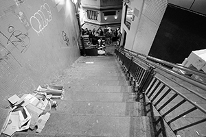 Stairs leading down to D'Aguilar Street, viewed from Wyndham Street, Central, 8 January 2016