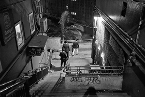 Stairs leading down to D'Aguilar Street, viewed from Wyndham Street, Central, 8 January 2016