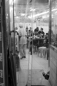 Noodle restaurant, Queen's Road Central, Sheung Wan, 16 January 2016