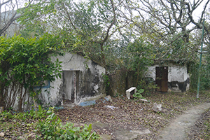 Run-down buildings, Maclehose Trail Section 2 between Chek Kang and Ham Tin Beach, Sai Kung, 24 January 2016