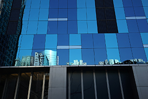 Building facade, Oil Street, North Point, 1 January 2016