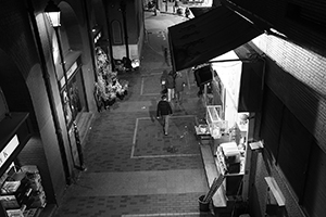 Street scene at night, Sheung Wan, 6 February 2016