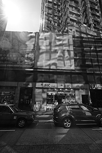 Street scene, Queen's Road Central, Sheung Wan, 7 February 2016