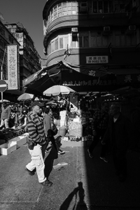 Street scene at the junction of Kweilin Street and Ki Lung Street, Sham Shui Po, 8 February 2016