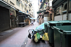 Street scene, Kim Shin Lane, Cheung Sha Wan, 8 February 2016