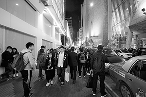 Crowds at Portland Street, Mongkok, 9 February 2016