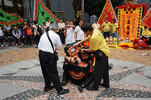 Preparation for a Lion dance, Sheung Wan Cultural Square, 13 February 2016