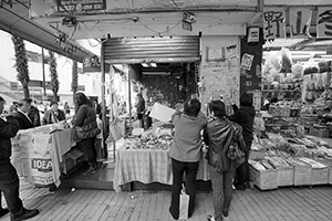 Street scene, Bonham Strand, Sheung Wan, 20 February 2016