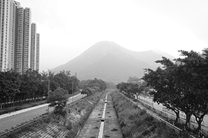 Near Tung Chung, Lantau, 20 March 2016