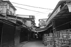 Yau Ma Tei Fruit Market, Shek Lung Street, 28 March 2016