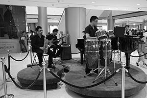 Music performance in IFC mall, Central, 10 April 2016