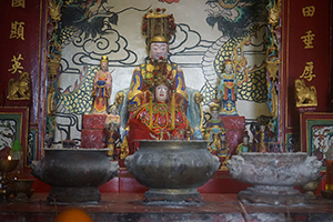 Interior of a temple, Kat O, 15 May 2016