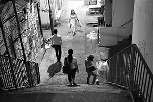 Alleyway in Sai Ying Pun, 17 June 2016