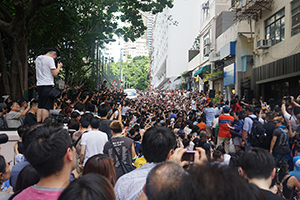 Free outdoor music performance by singer Denise Ho, Po Hing Fong, Tai Ping Shan, 19 June 2016