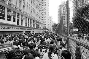 Free outdoor music performance by singer Denise Ho, Po Hing Fong, Tai Ping Shan, 19 June 2016