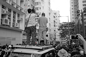 Free outdoor music performance by singer Denise Ho, Po Hing Fong, Tai Ping Shan, 19 June 2016