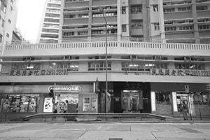 Queen's Road West, Sheung Wan, 11 July 2016