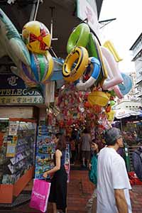 Street scene, Sham Shui Po, 10 September 2016