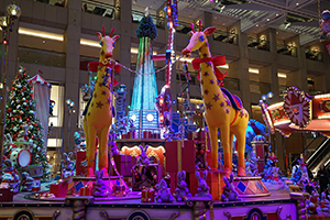 Christmas decorations in the Landmark atrium, Central, 25 November 2016